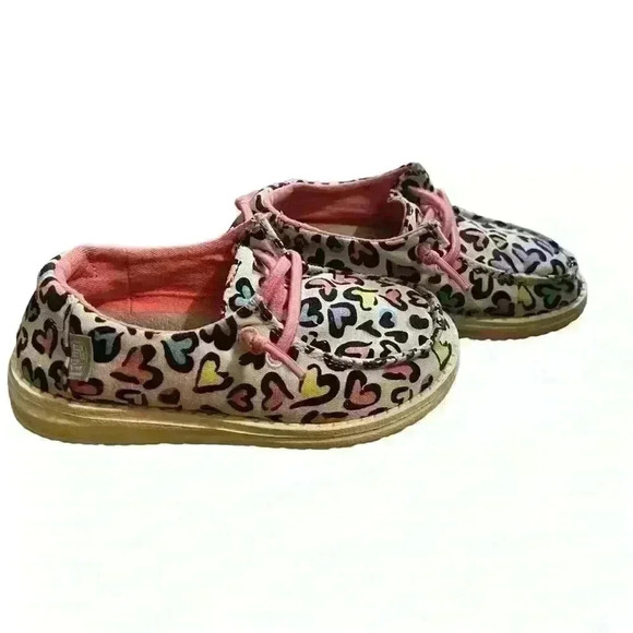 Hey Dude Girl's toddler Cat White Heart Leopard Youth Wendy Shoes sz K9 - Picture 4 of 9
